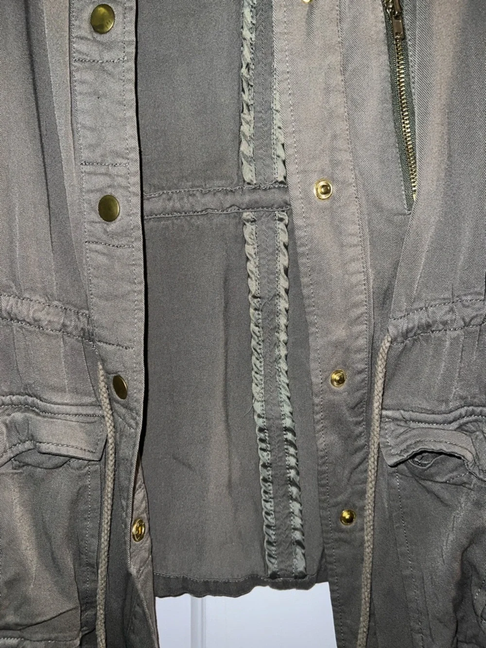 H&M Olive Green Utility Jacket with Gold Hardware - Picture 2 of 4